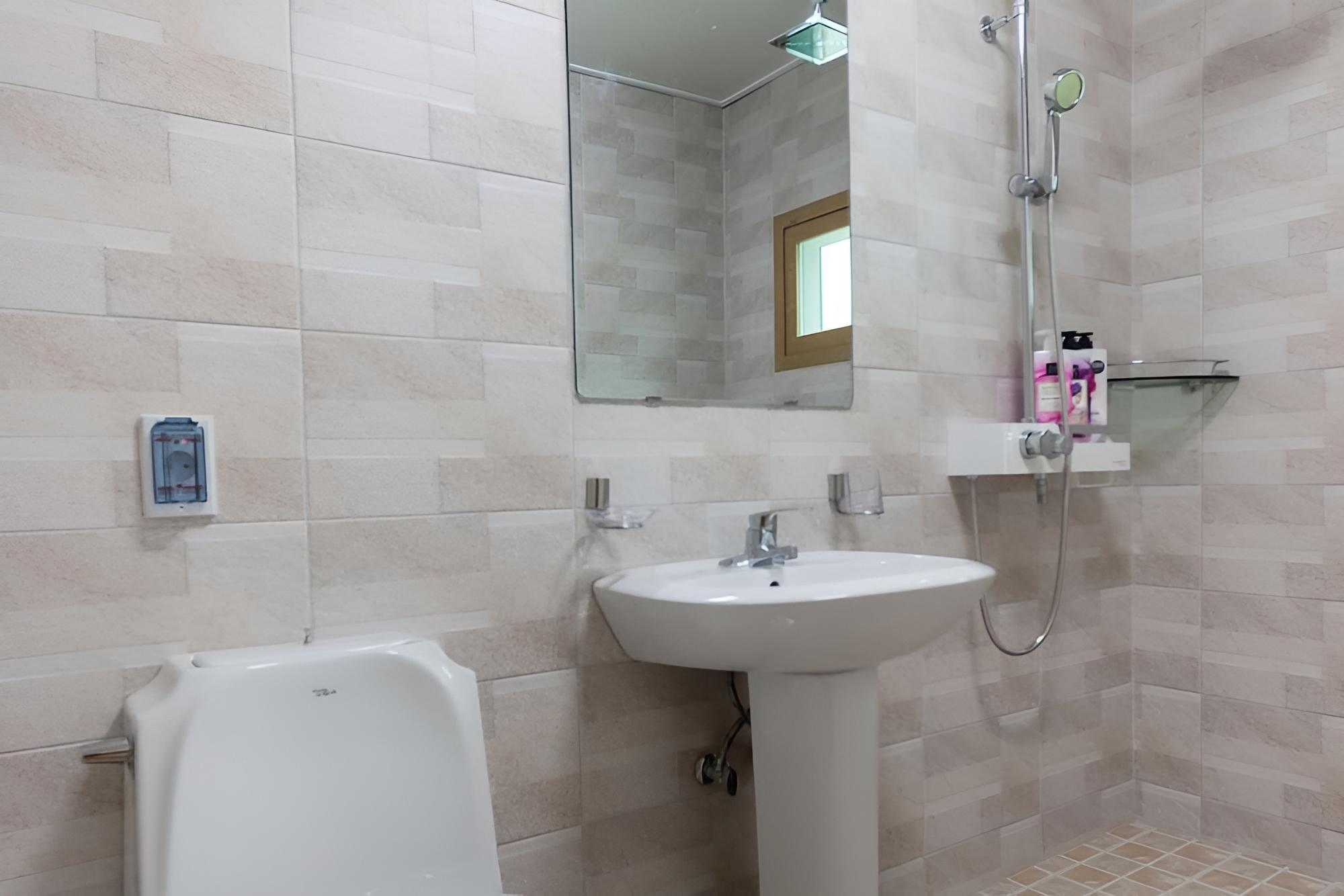 Yeosu Ailia Pension