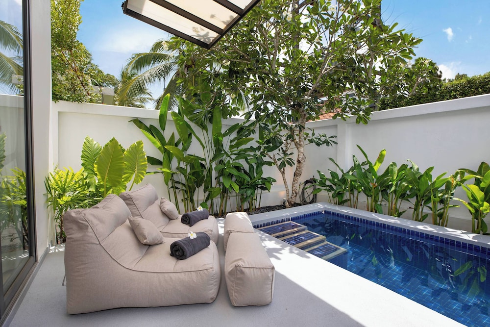 Private Pool Villa Casafit near Laguna