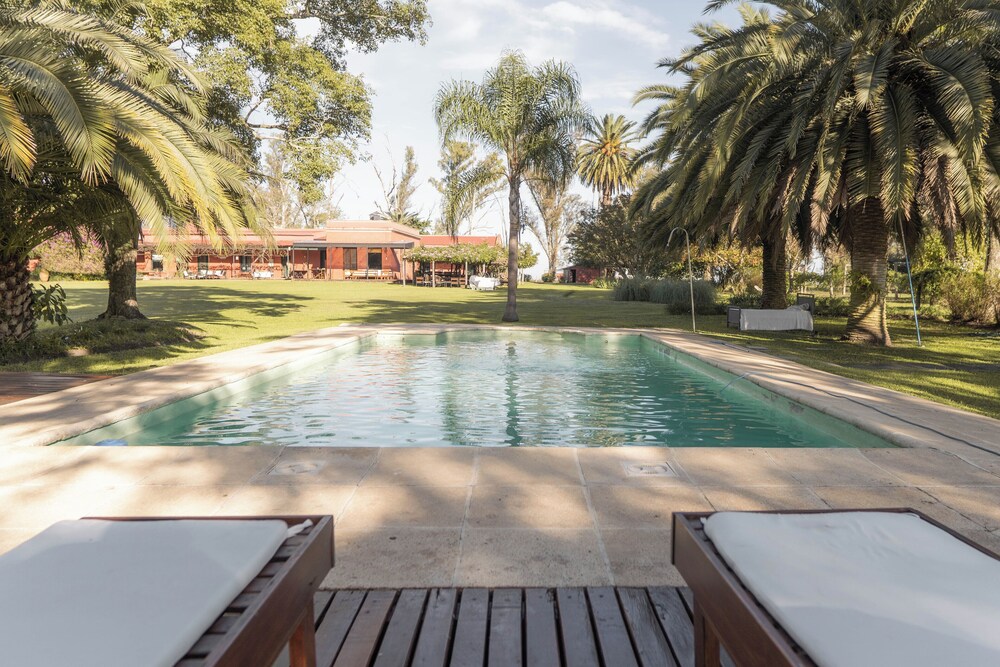 Estancia La Violeta