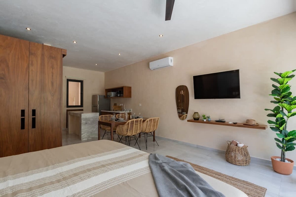 Stylish Tulum Studio Terrace Pool Relax