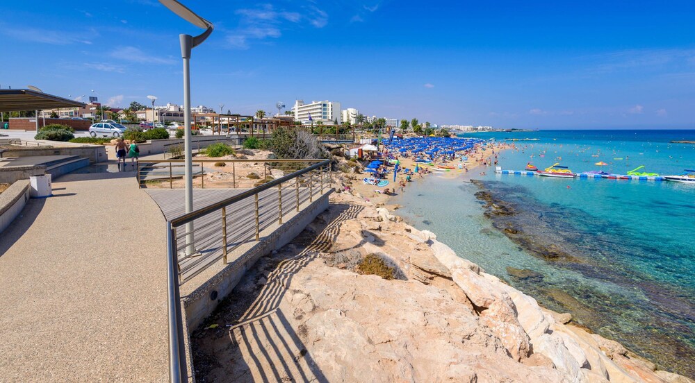 Green Bay Villa 13 in Protaras