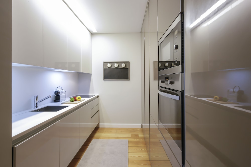 Bairro Alto Apartments by linc