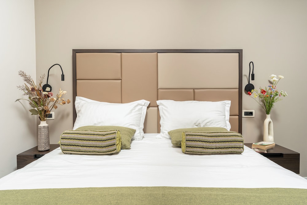 Al Porto Suites