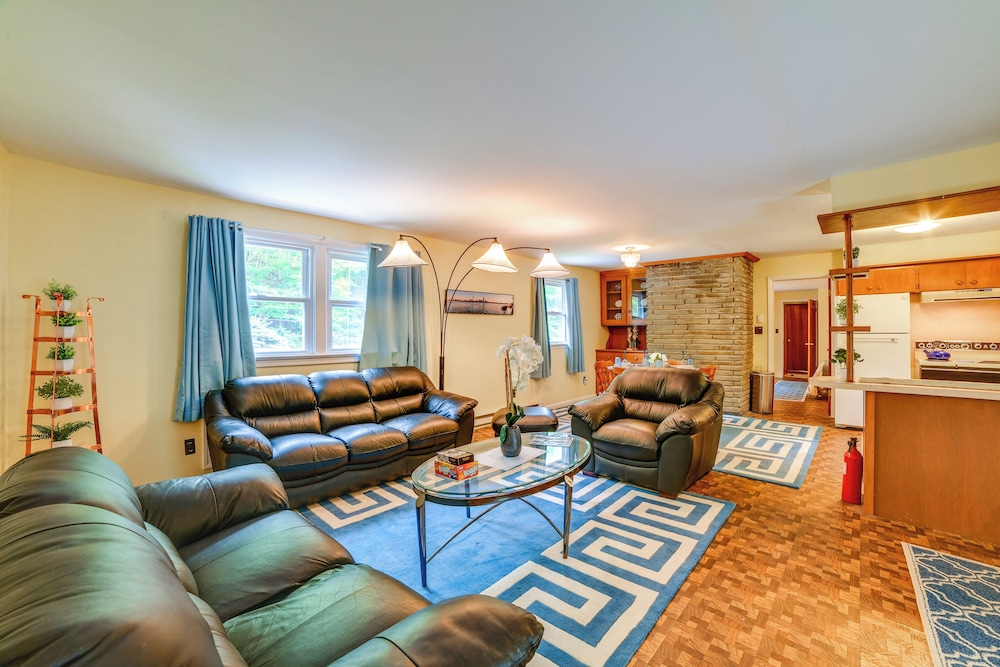 Serene Duplex w/ On-site Brook in Callicoon Center