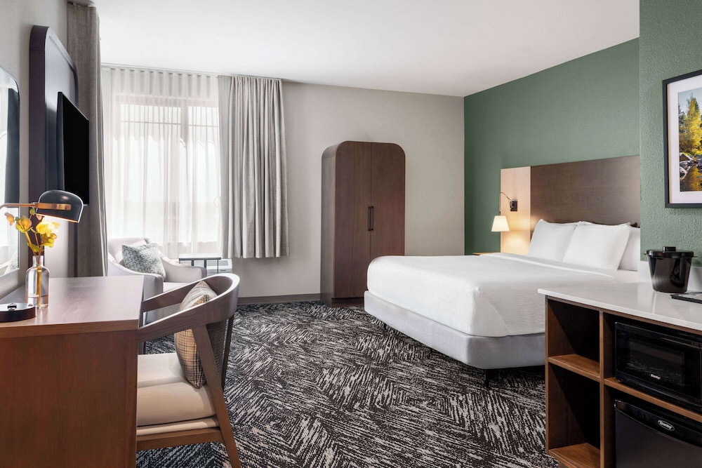 La Quinta Inn And Suites By Wyndham Lincoln
