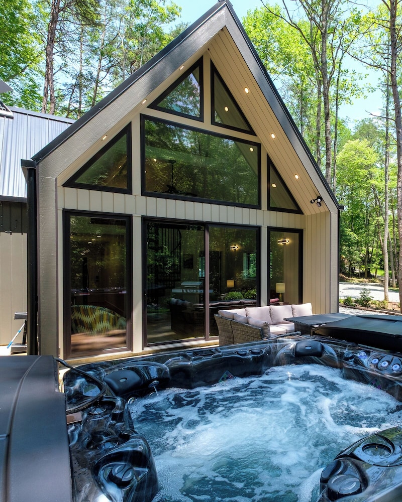 Luxury Home - The Bungalow