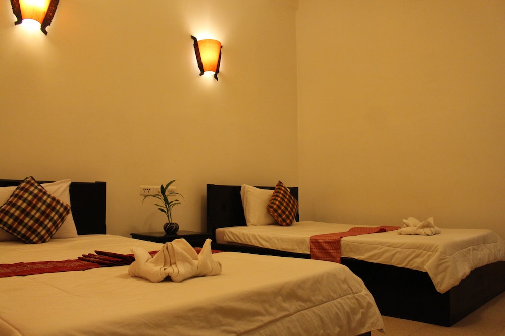 Bou Savy Guesthouse