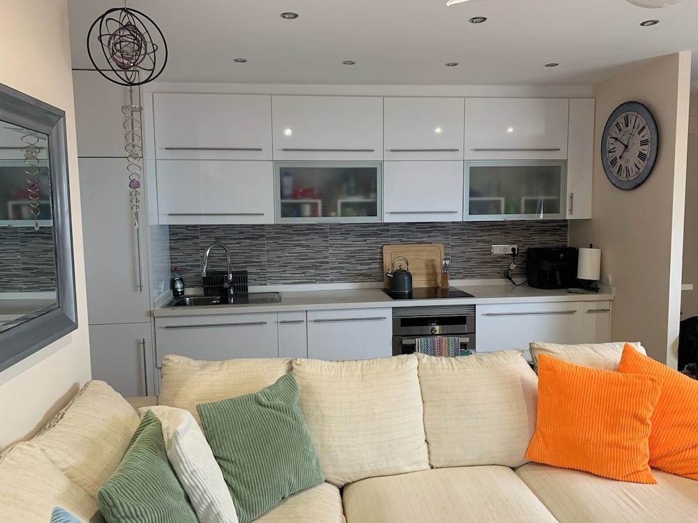 La Vista Penthouse Stunning View Private Balcony