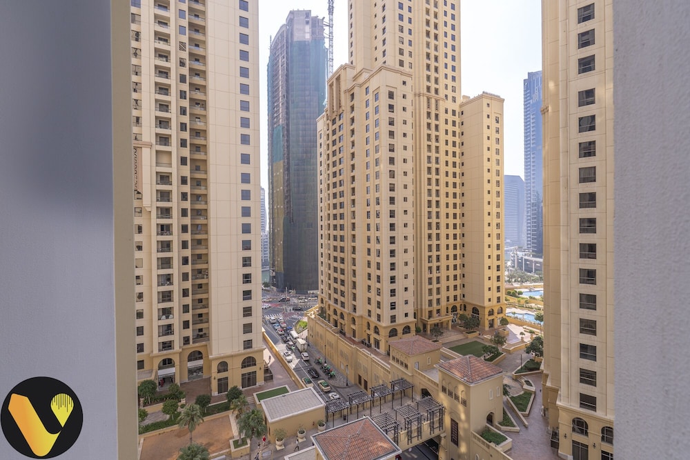 Jumeirah Beach Residence beach access
