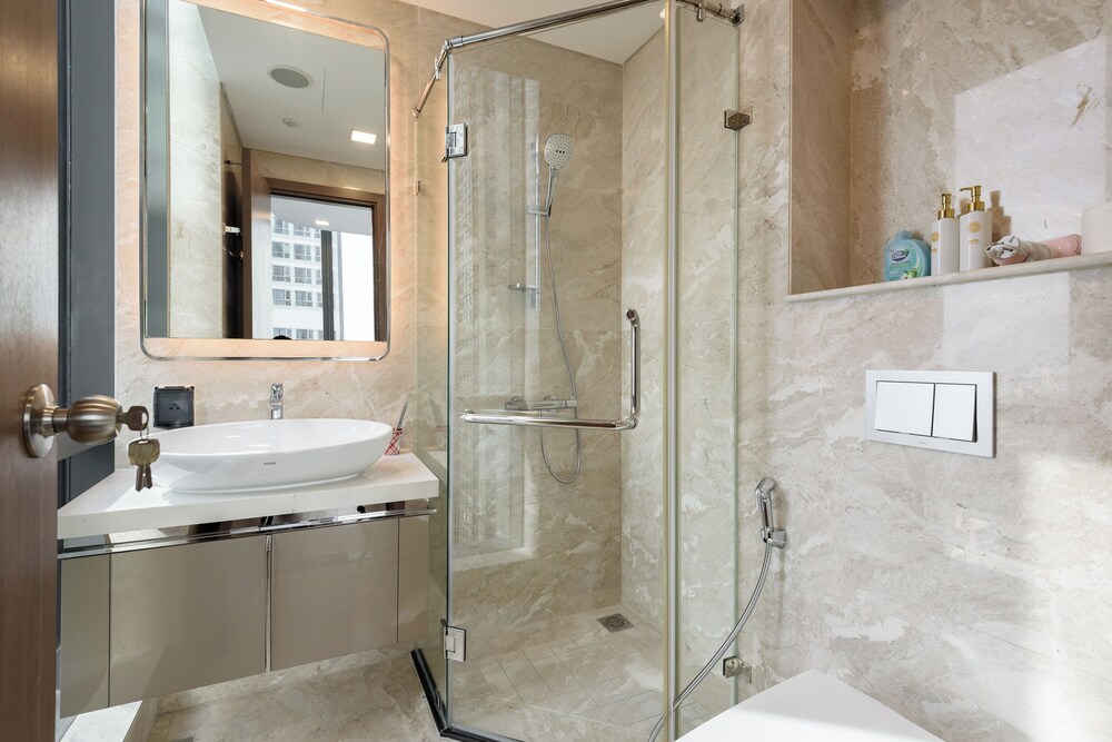 Landmark 81 Luxury - SaigonHomes
