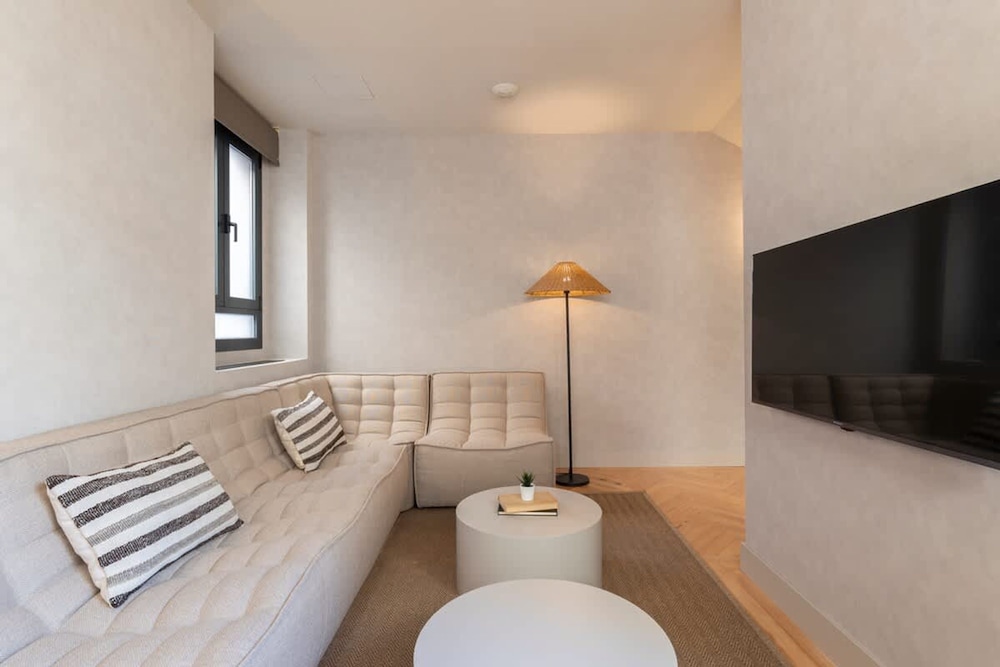 w Cozy Penthouse at Palacio Real