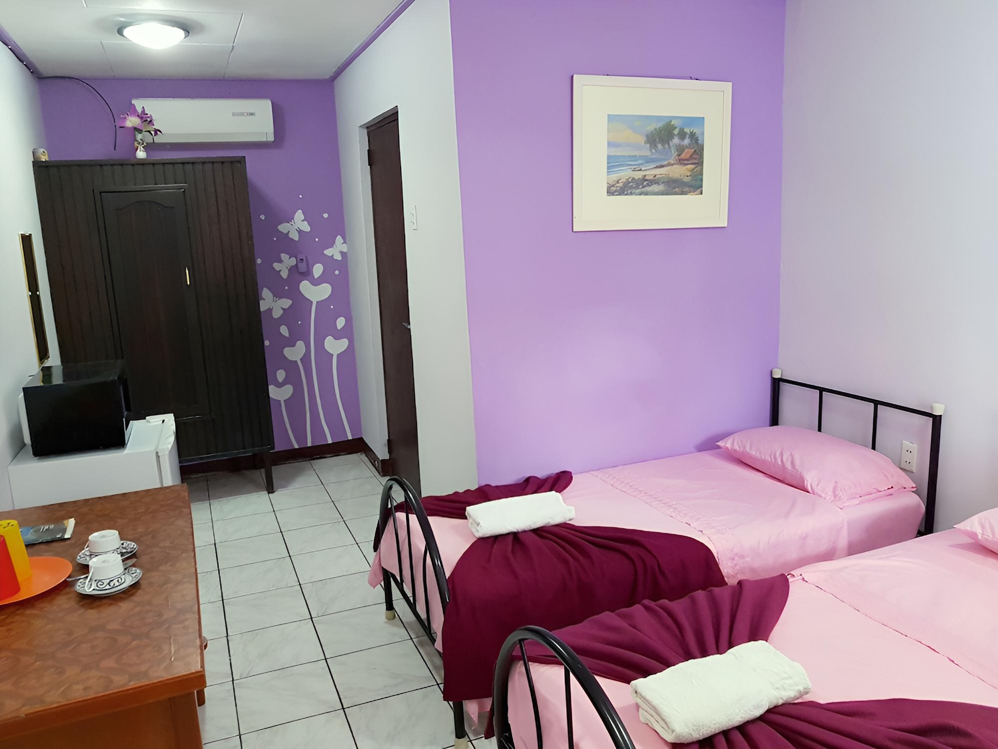 Apartamentos Cecil Paradise