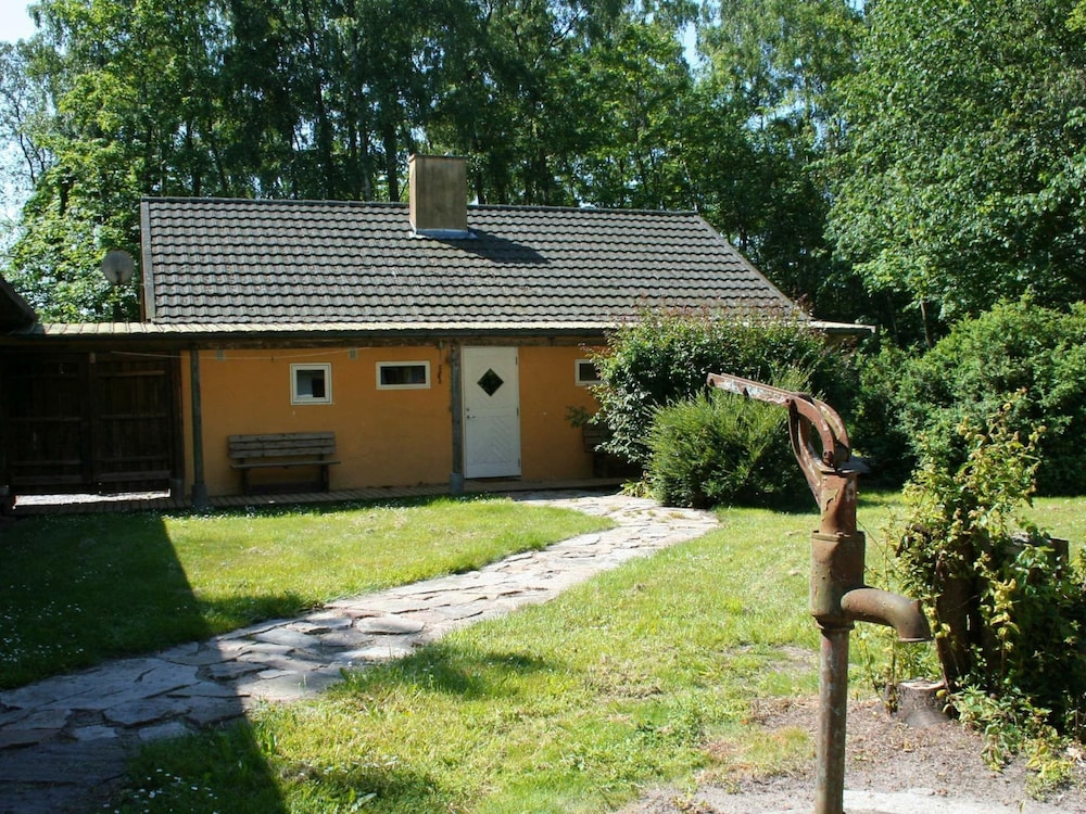 6 Person Holiday Home in Aakirkeby-by Traum