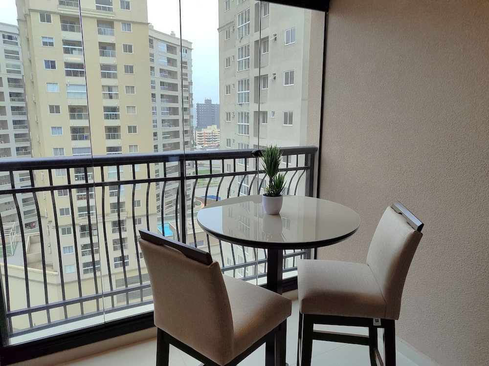 Complete Apartments 700m From the Beach - VNV