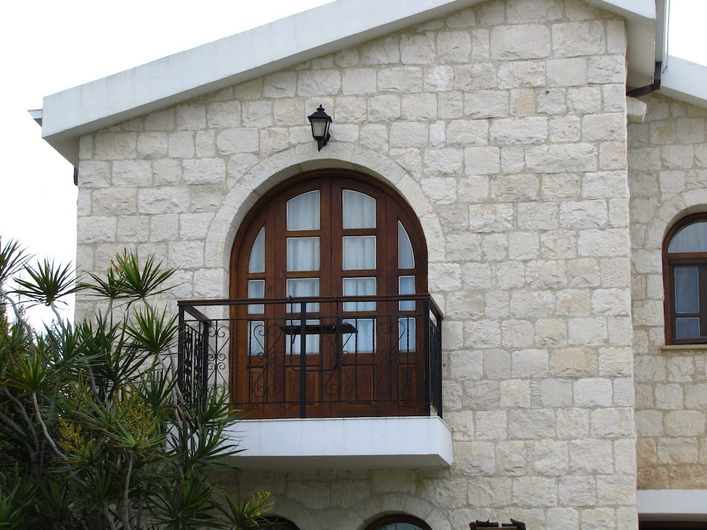 Photo 43