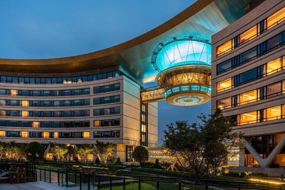 Enjoy Tianfu Airport Hotel TianfuAirport