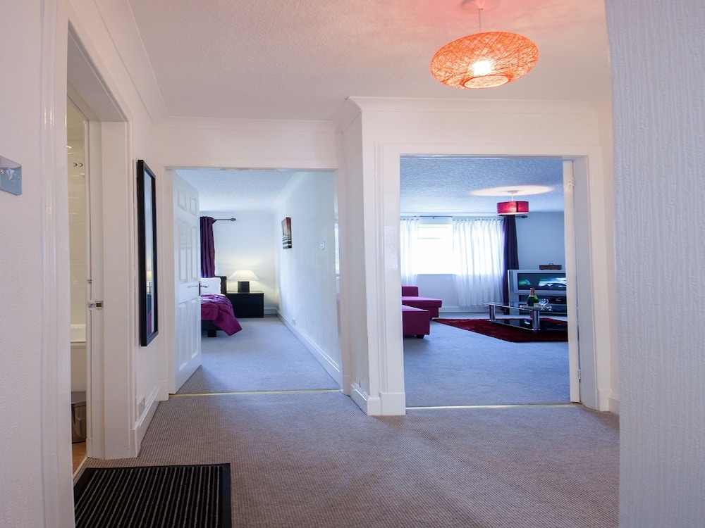 Leith Apartments