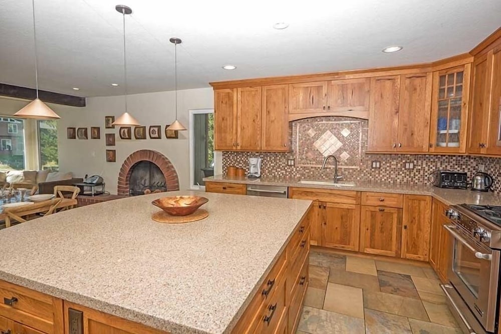 2130 Monterey Drive 4 Bedroom Home by RedAwning