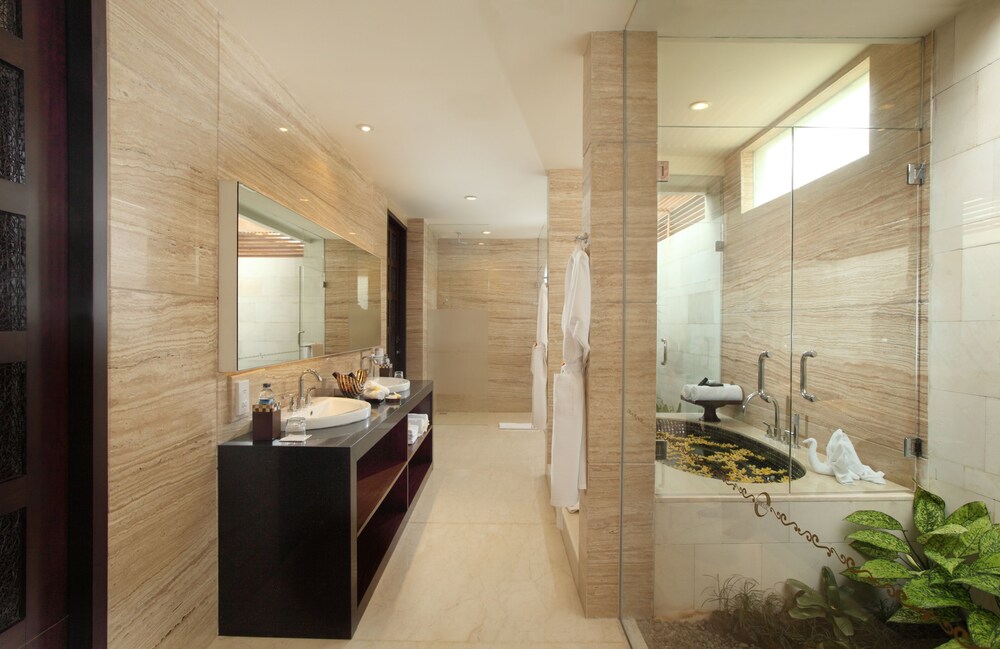 The Seminyak Beach Resort & Spa 24