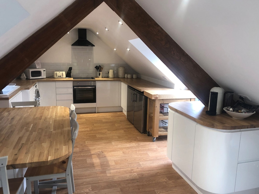 Lynton Vacations - The Penthouse Lynmouth Bay - Property Image 3