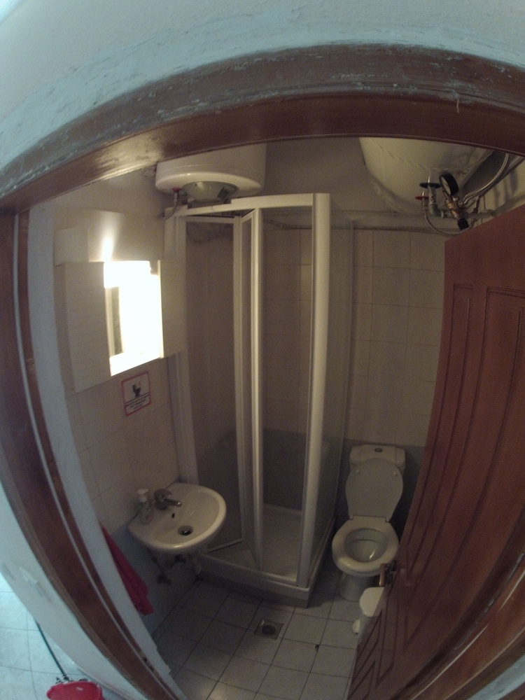 Arabas - Hostel