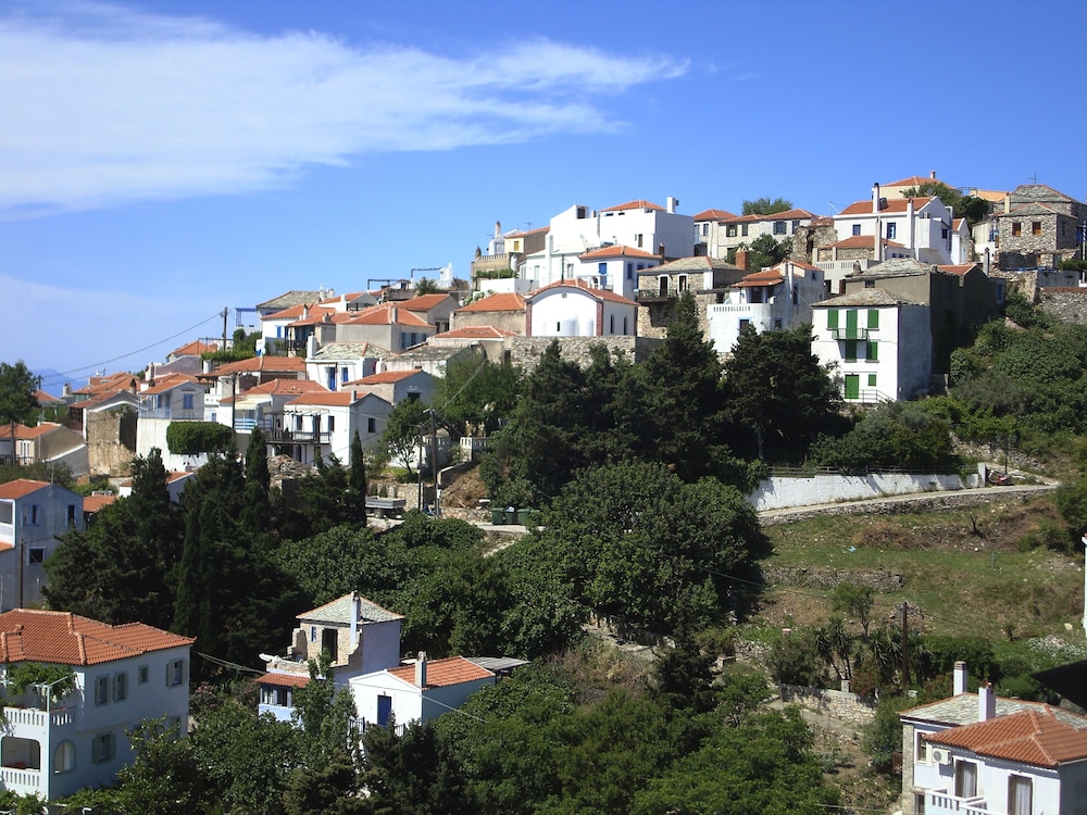 Asteri Apartments