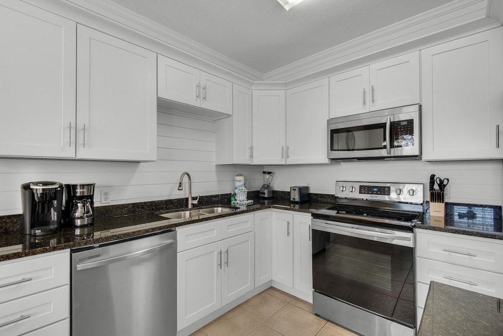 Poinciana Place #123