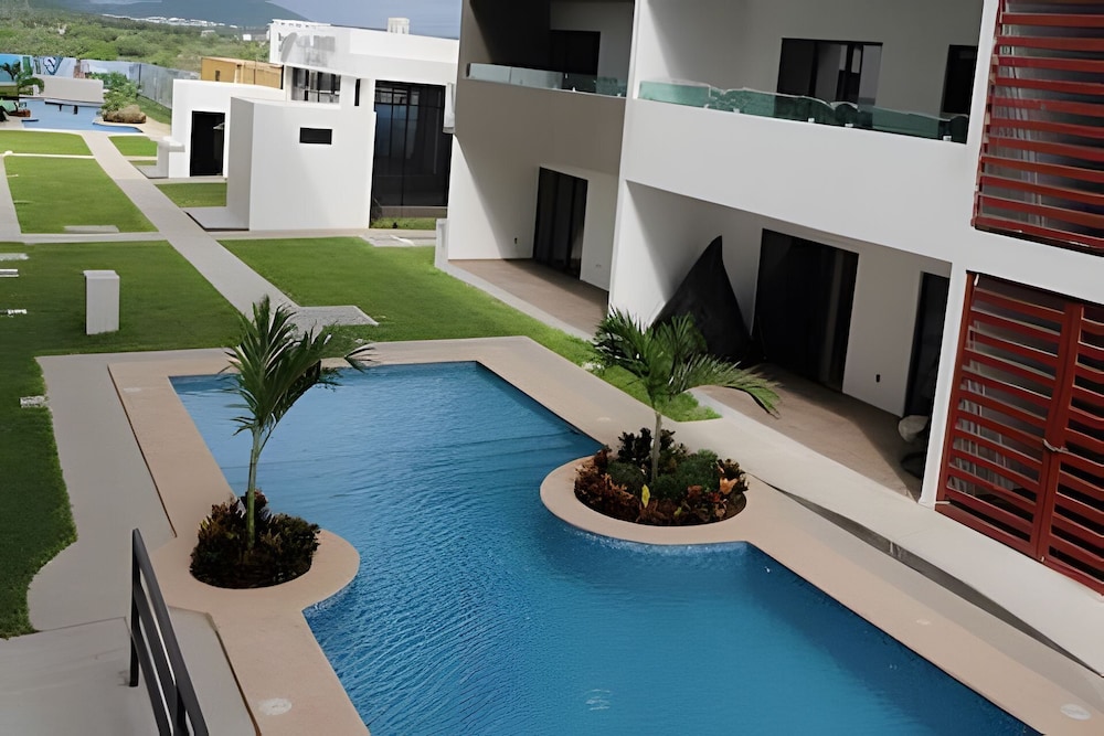 Marina cerritos Torre 1