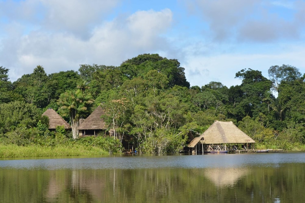 Sani Lodge