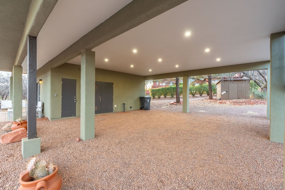 NEW Moondance Red Rock Retreat Epic Views