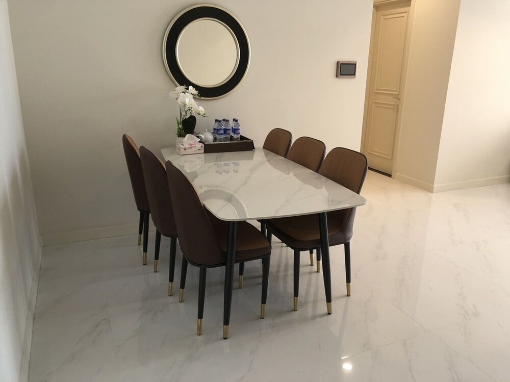 Hyatt-Vincom-JapTown D1
