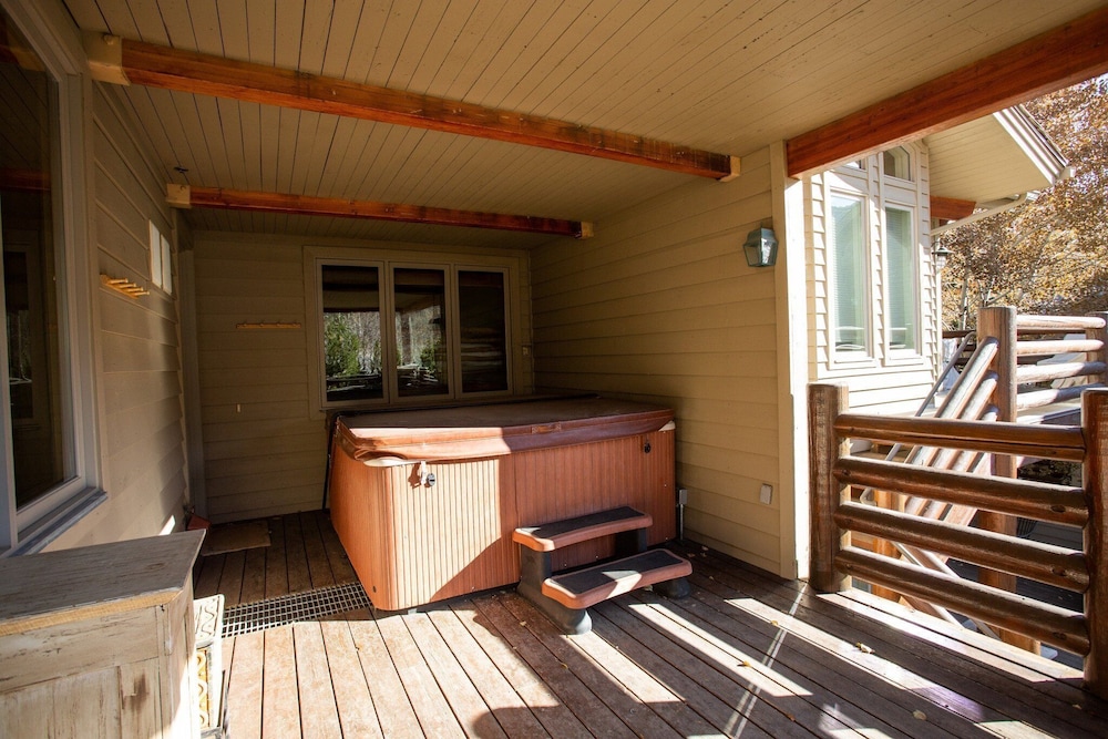 Trail's End Lodge At Deer Valley: 4-bed W/spa #17 4 Bedroom Condo