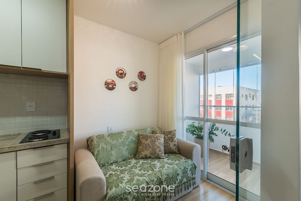 Condo. w/ Pool and Gym 70 m From the Beach - SMA