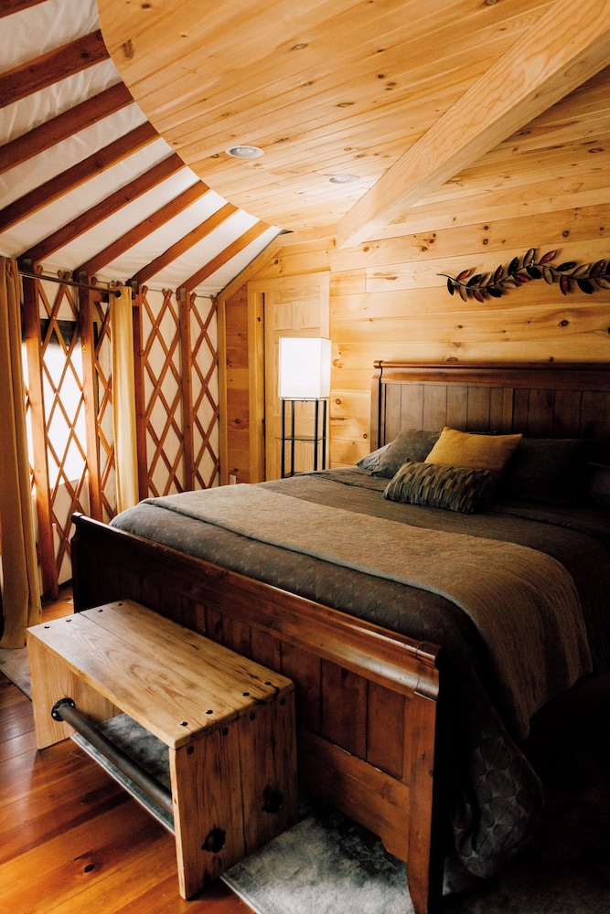 Sky Ridge Yurts