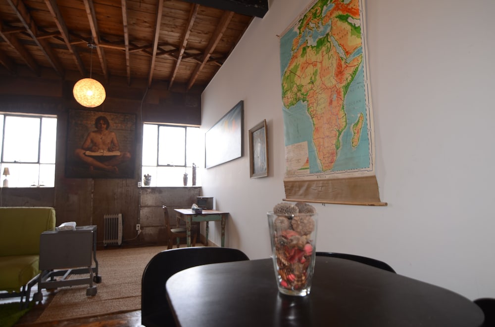 Comfortable Lofts in Downtown Toronto - Image 2