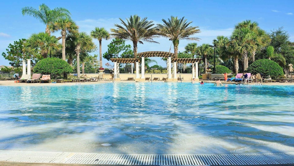 Luxury Themed Villa With Pool Near Disney & Attractions