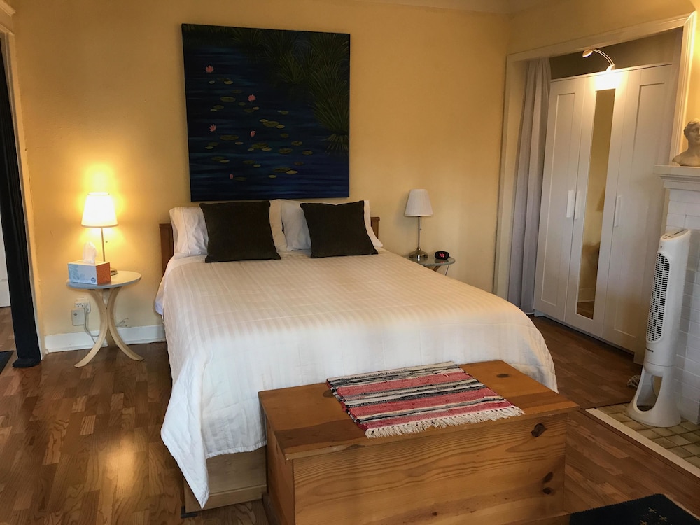 Sanborn Guest House