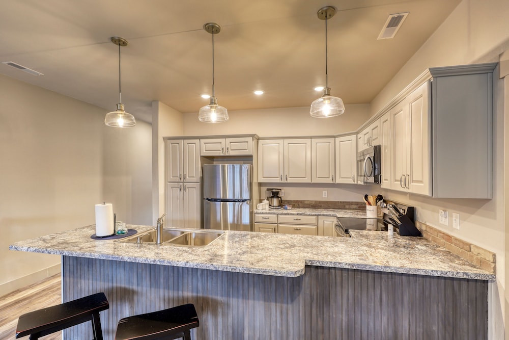 Thomas Jefferson Inspired Condo Near Mt Rushmore