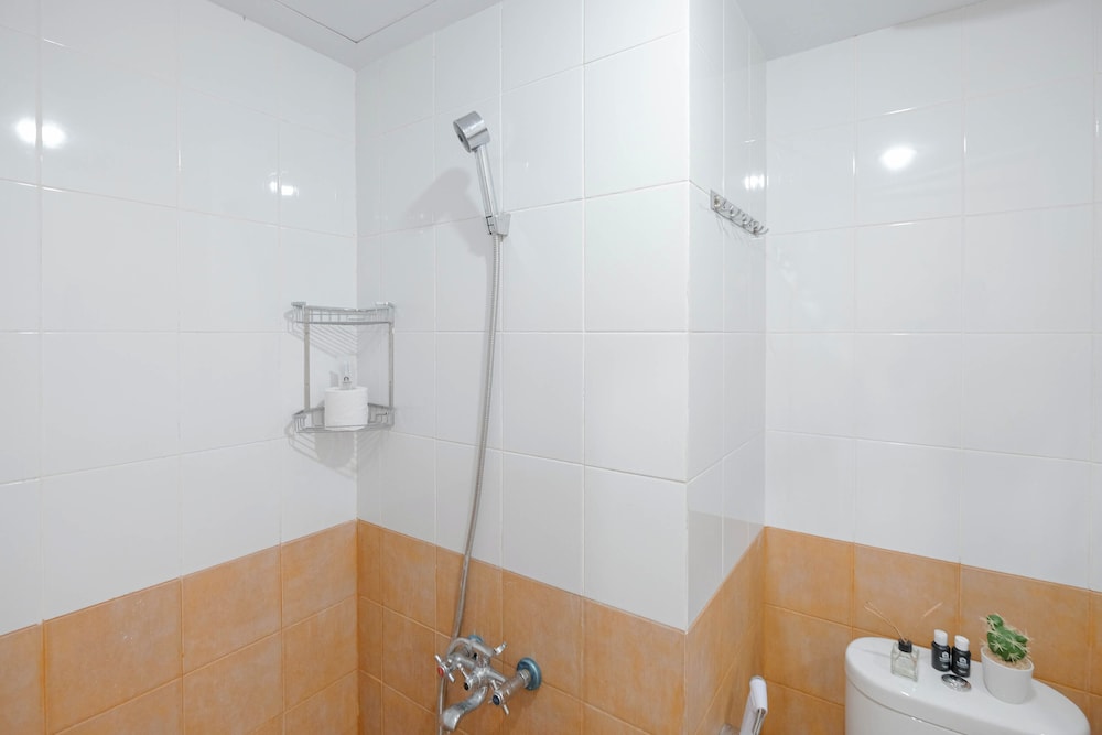 Soft And Strategic Studio At Green Pramuka City Apartment