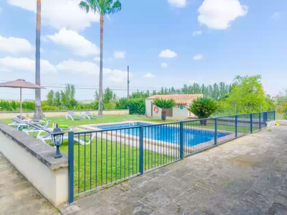 Ses Covetes - Villa With Private Pool In Petra