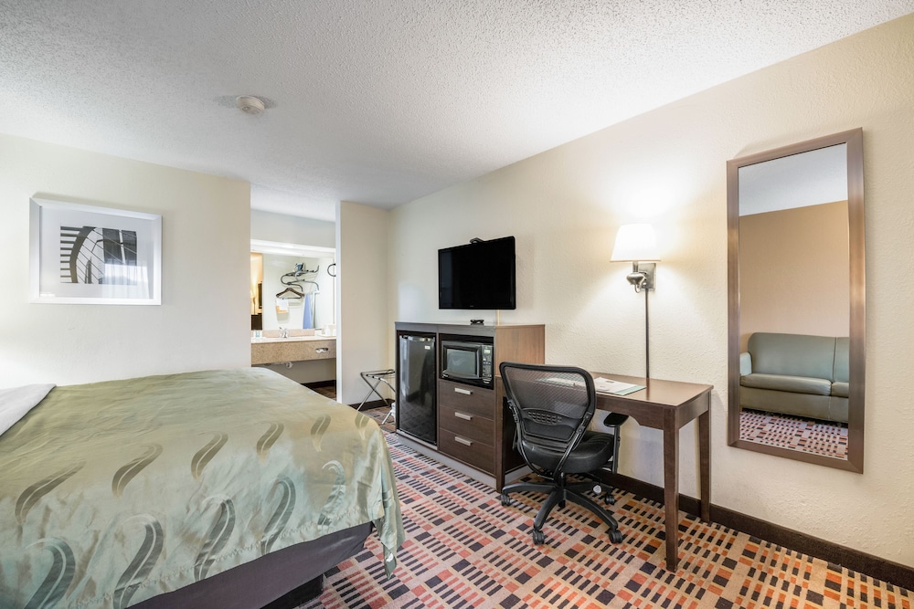 Quality Inn Johnson City near Downtown