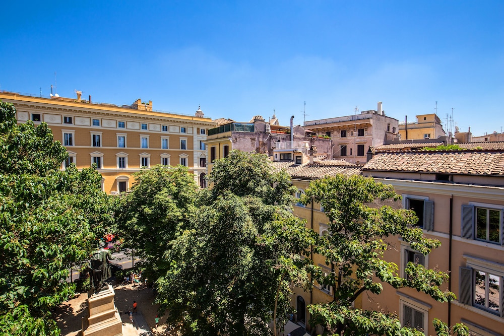 Your Suite Rome