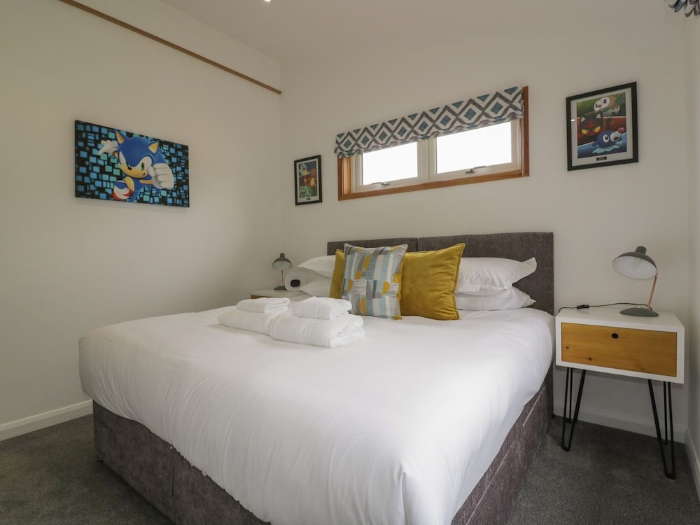 18 Meadow Retreat