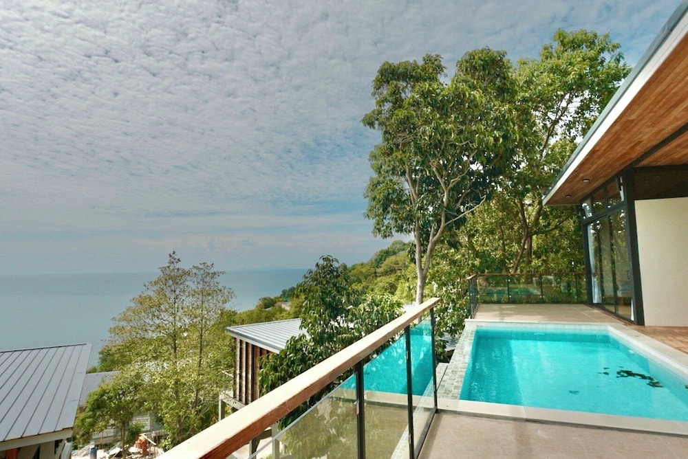 Yume 17 Sea View Villas