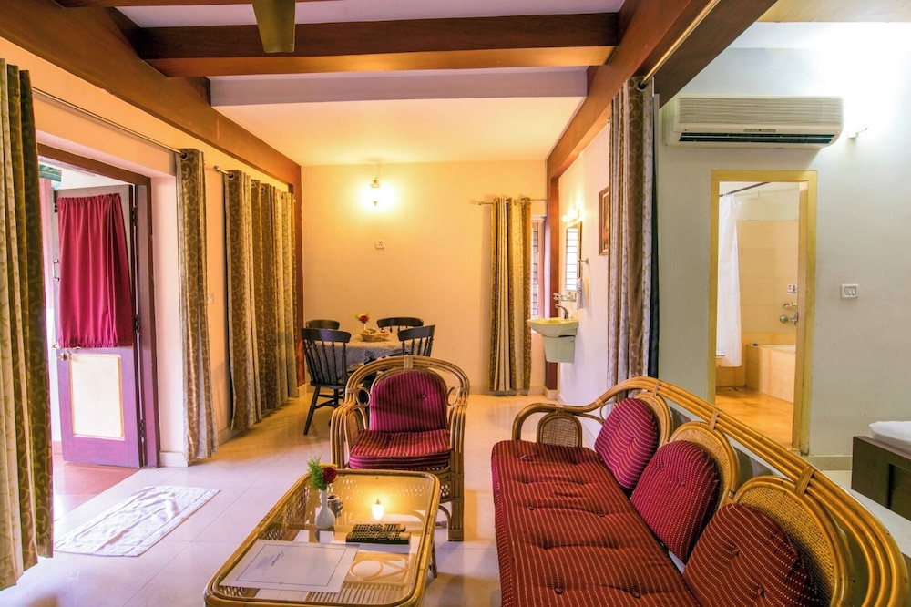 Harithagiri Hotel