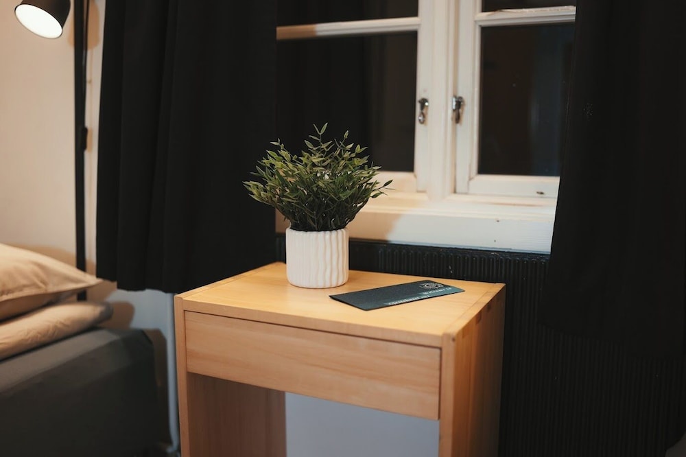 Gjestehuset 102 - your home away from home!