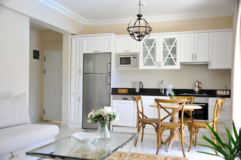 Kemer Residence - Image 46