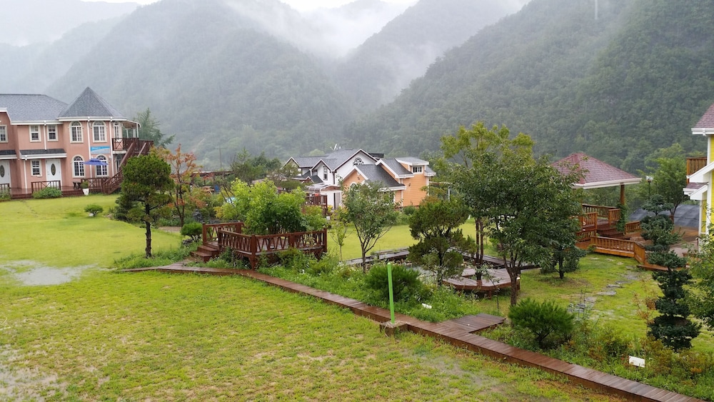Ecopia Pension