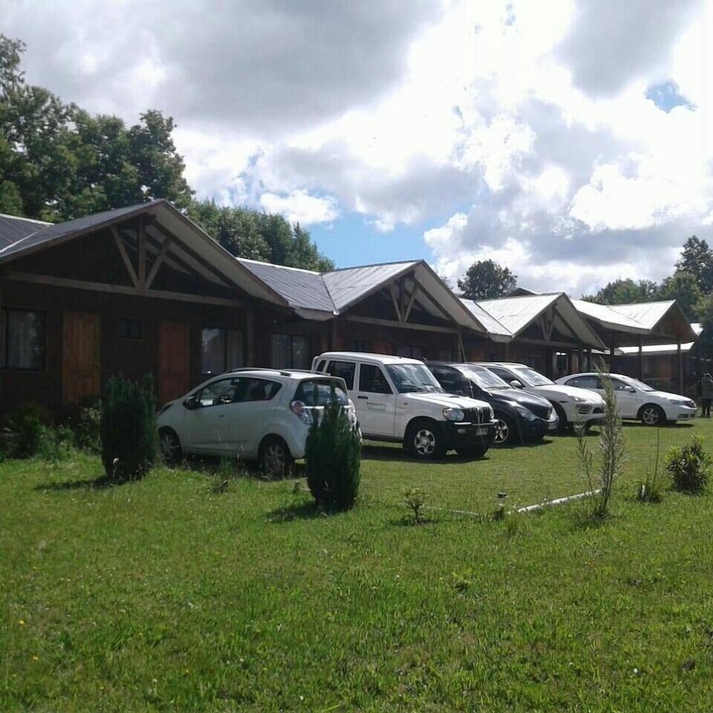 Hosteria y Camping del Bosque Pucón