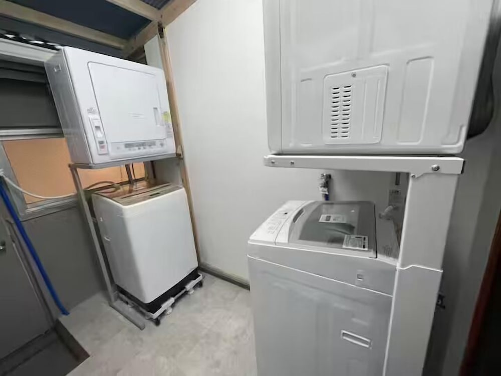 Kuromon Central Self Inn202